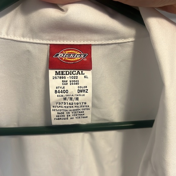 Lab coat! - Picture 7 of 7